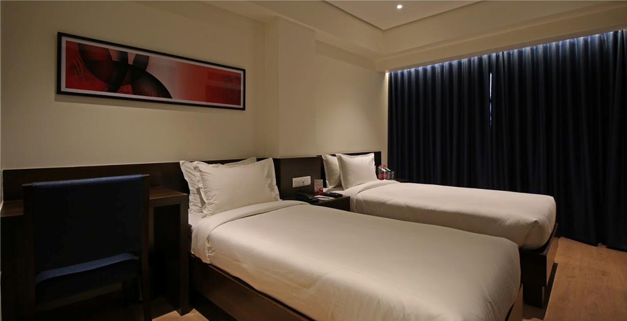Hotel German Palace Near To Airport Gandhinagar Exterior foto